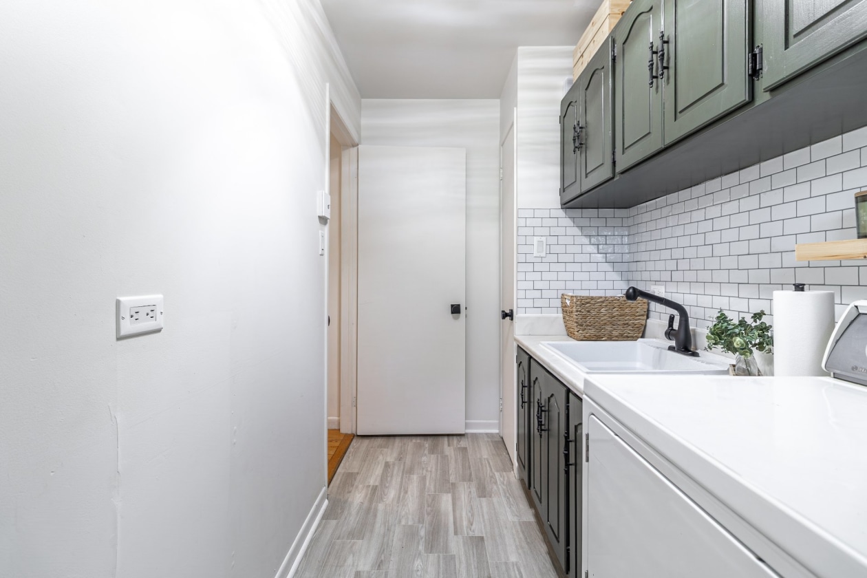 Salle de lavage — 24, Rue des Cèdres, Saint-Gabriel-de-Rimouski, G0K1M0, Saint-Gabriel-de-Rimouski