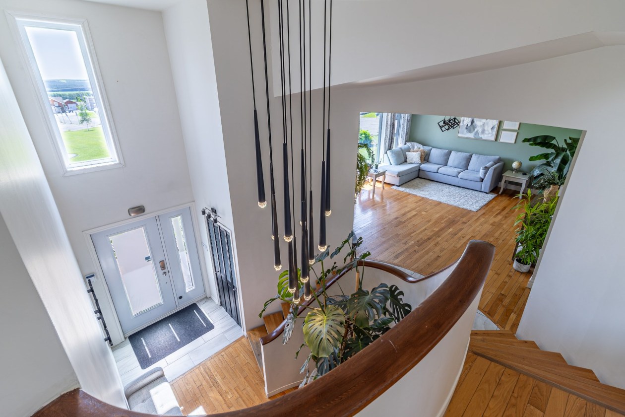 Escalier — 24, Rue des Cèdres, Saint-Gabriel-de-Rimouski, G0K1M0, Saint-Gabriel-de-Rimouski