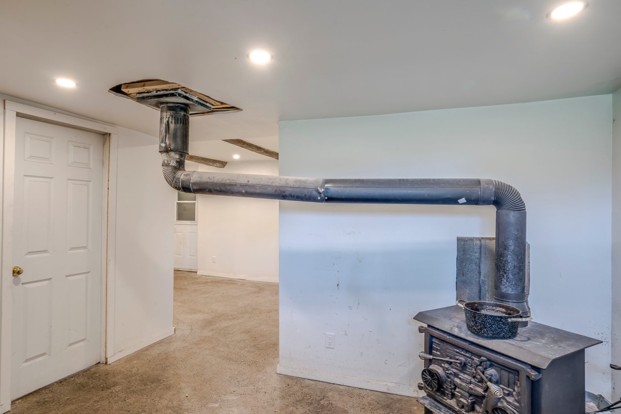 Boudoir — 1064, Rue Bellevue, Saint-Lambert-de-Lauzon, G0S2W0, Saint-Lambert-de-Lauzon