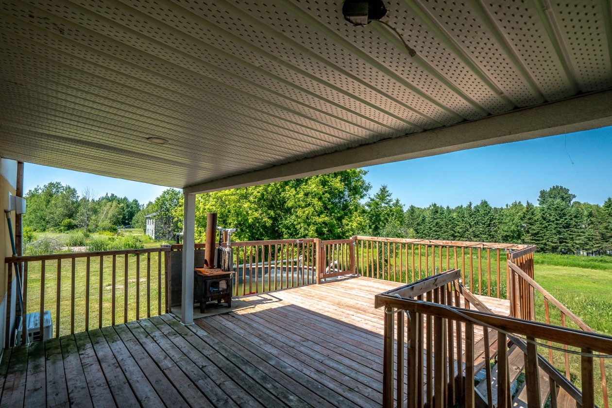 Terrasse — 1064, Rue Bellevue, Saint-Lambert-de-Lauzon, G0S2W0, Saint-Lambert-de-Lauzon