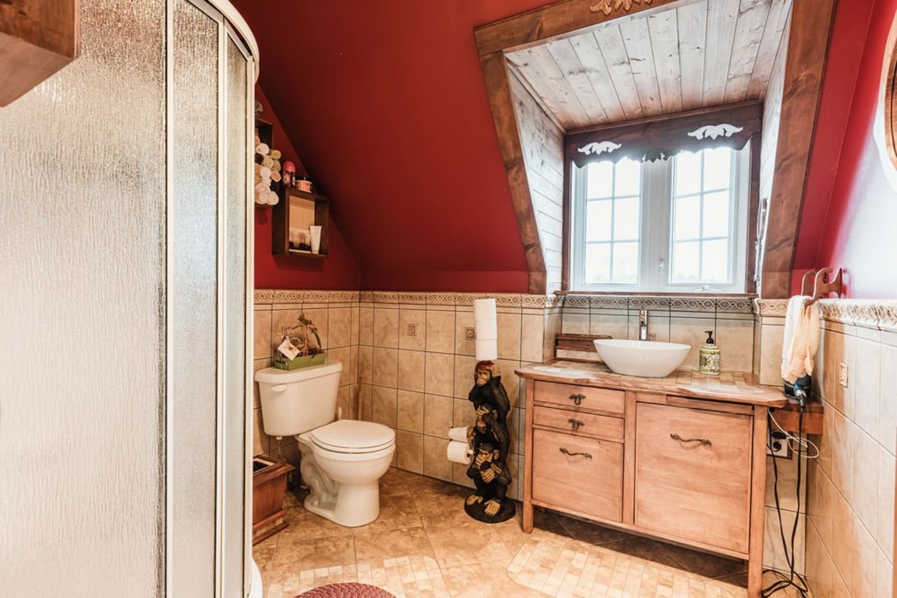 Salle de bains — 140, Rue De Quen, Saint-Gédéon, G0W2P0, Saint-Gédéon