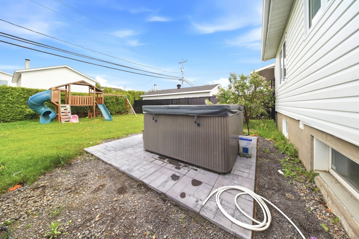 Cour — 3965, Rue Picasso, Saguenay (Jonquière), G7Z1J6, Saguenay (Jonquière)