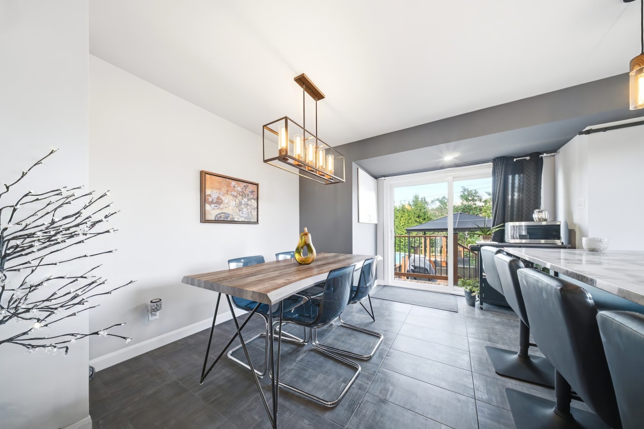 Salle à manger — 430 - 432, Rue Cabot, Saguenay (Chicoutimi), G7G1E1, Saguenay (Chicoutimi)