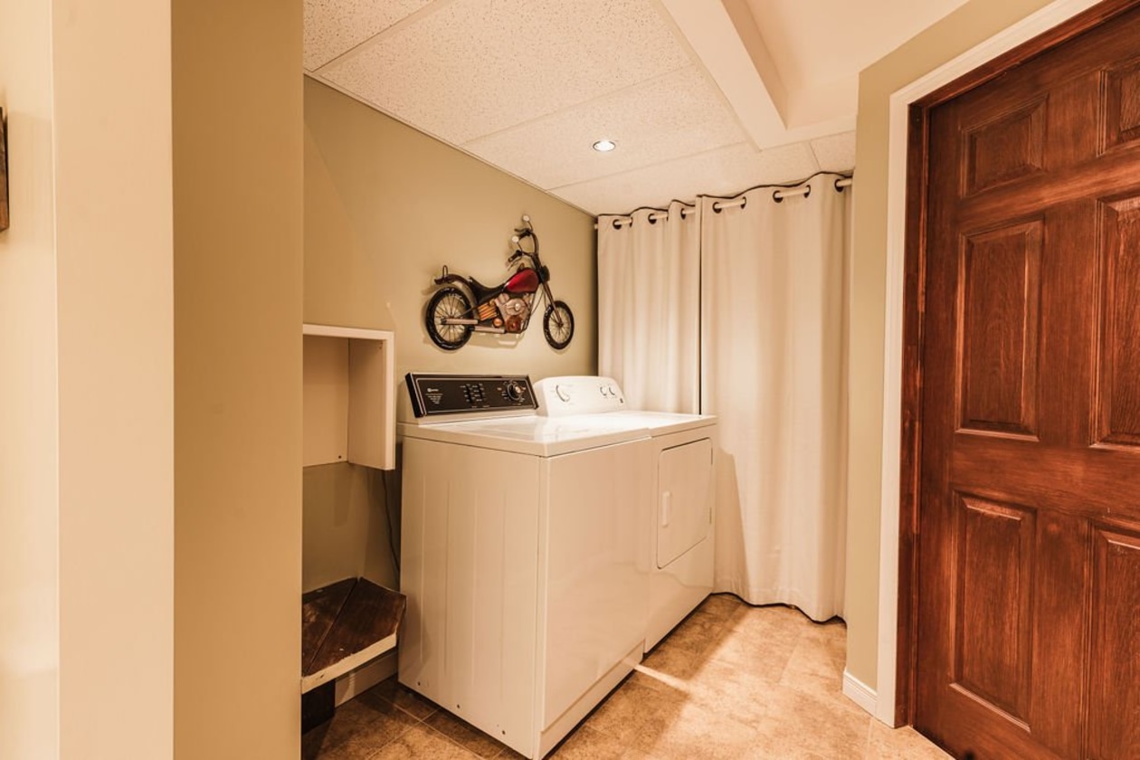 Salle de lavage — 140, Rue De Quen, Saint-Gédéon, G0W2P0, Saint-Gédéon