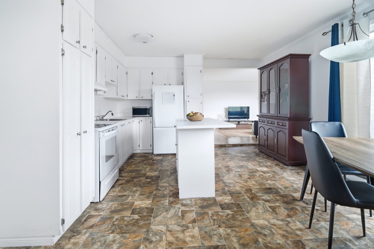 Logement — 3745 - 3747, Ch. St-Louis, Saguenay (La Baie), G7B0C6, Saguenay (La Baie)
