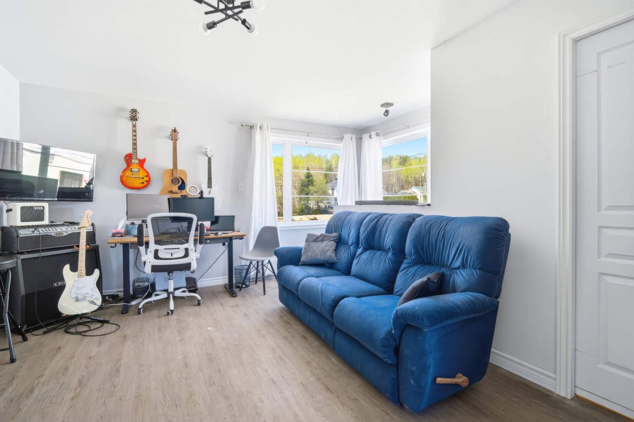 Mezzanine — 570, Route Madoc, Saguenay (Canton Tremblay), G7G0B6, Saguenay (Canton Tremblay)