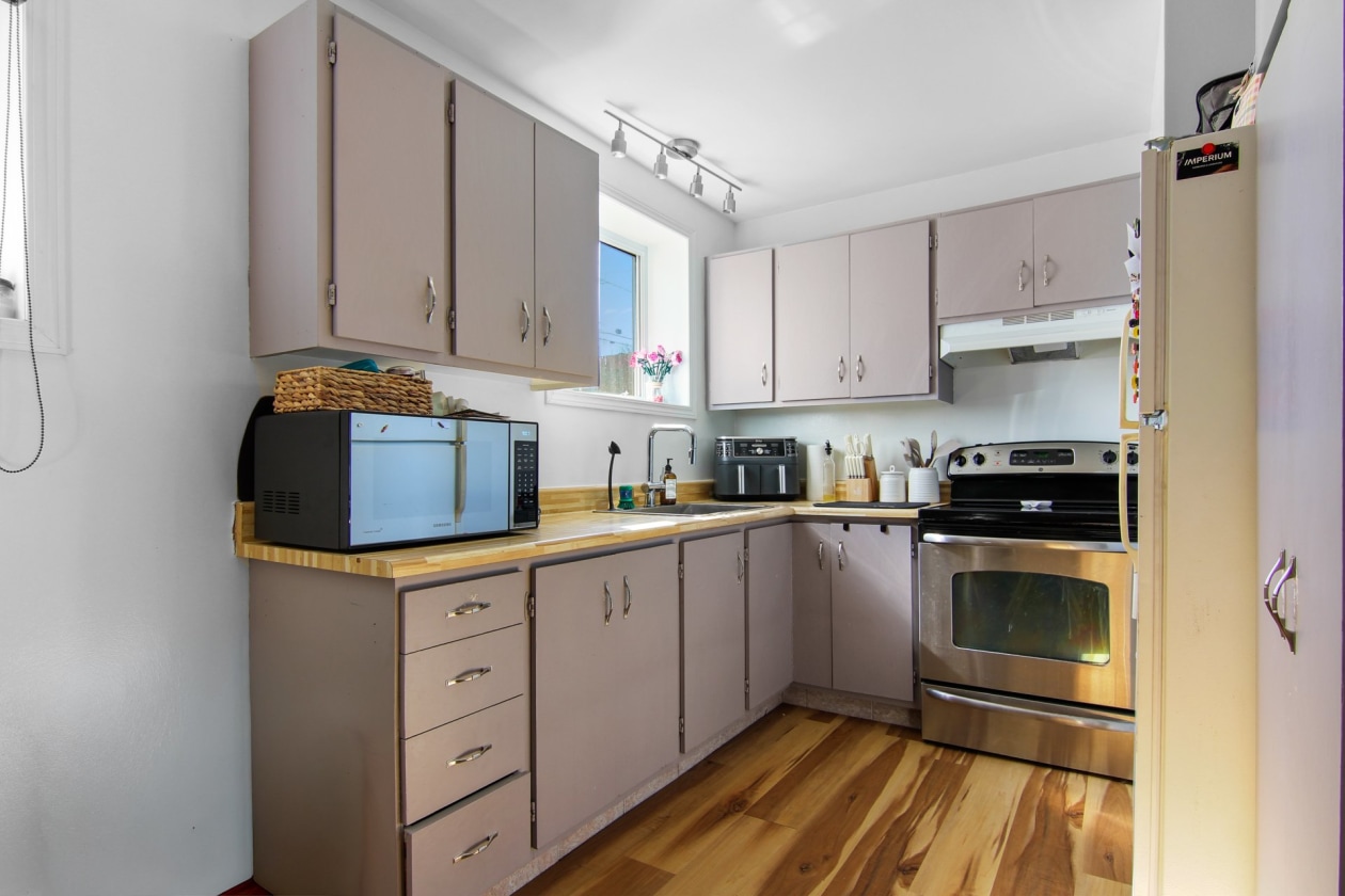 Logement — 953 - 955, Rue Thérèse-Casgrain, Saguenay (Chicoutimi), G1R4L6, Saguenay (Chicoutimi)