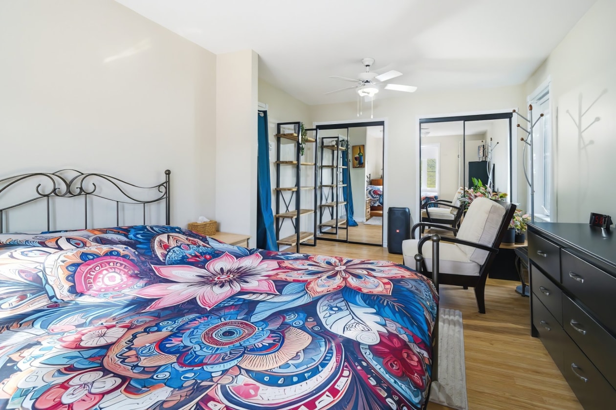 Chambre à coucher principale — 3745 - 3747, Ch. St-Louis, Saguenay (La Baie), G7B0C6, Saguenay (La Baie)
