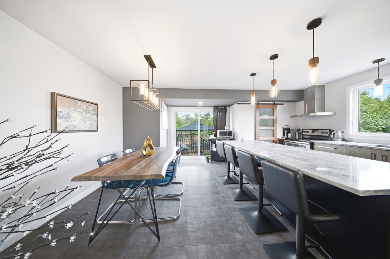 Salle à manger — 430 - 432, Rue Cabot, Saguenay (Chicoutimi), G7G1E1, Saguenay (Chicoutimi)