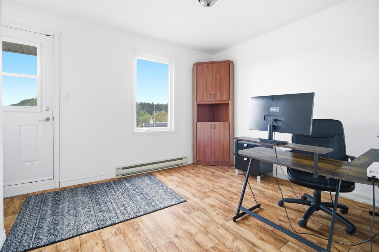 Logement — 3745 - 3747, Ch. St-Louis, Saguenay (La Baie), G7B0C6, Saguenay (La Baie)