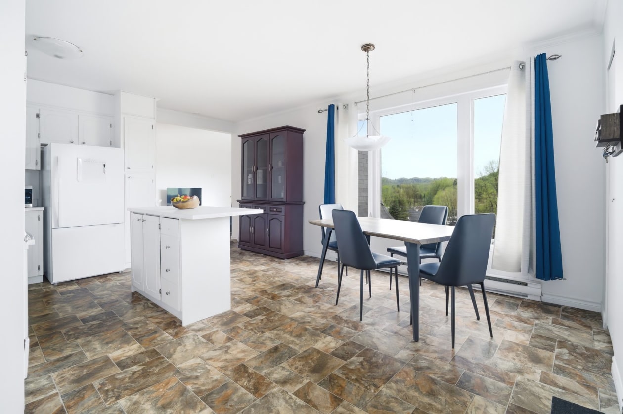 Logement — 3745 - 3747, Ch. St-Louis, Saguenay (La Baie), G7B0C6, Saguenay (La Baie)