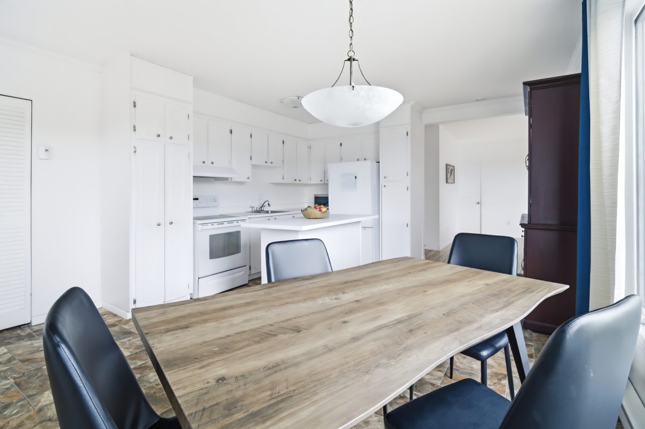 Logement — 3745 - 3747, Ch. St-Louis, Saguenay (La Baie), G7B0C6, Saguenay (La Baie)