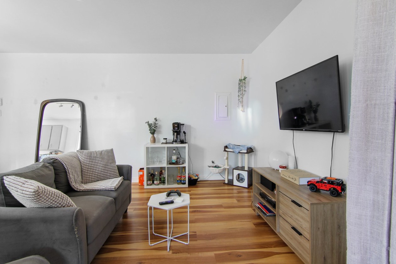 Logement — 953 - 955, Rue Thérèse-Casgrain, Saguenay (Chicoutimi), G1R4L6, Saguenay (Chicoutimi)