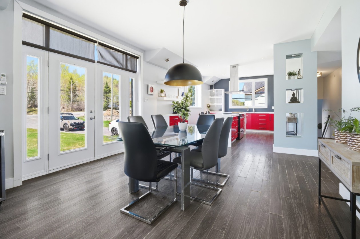 Salle à manger — 570, Route Madoc, Saguenay (Canton Tremblay), G7G0B6, Saguenay (Canton Tremblay)