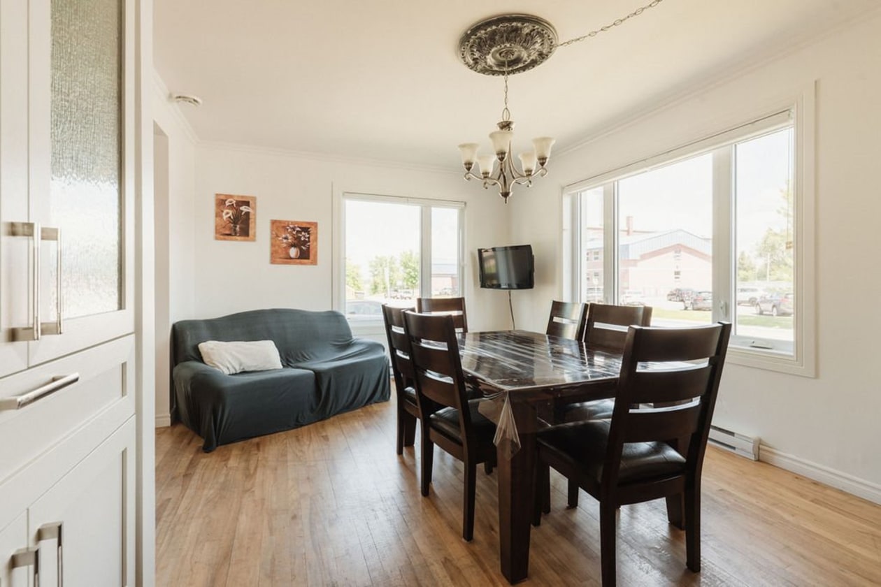 Salle à manger — 800, Rue Boivin, Alma, G8B1Y6, Alma