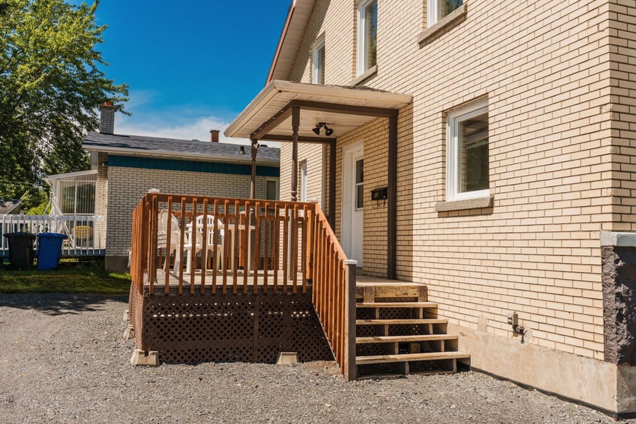 Cour — 800, Rue Boivin, Alma, G8B1Y6, Alma