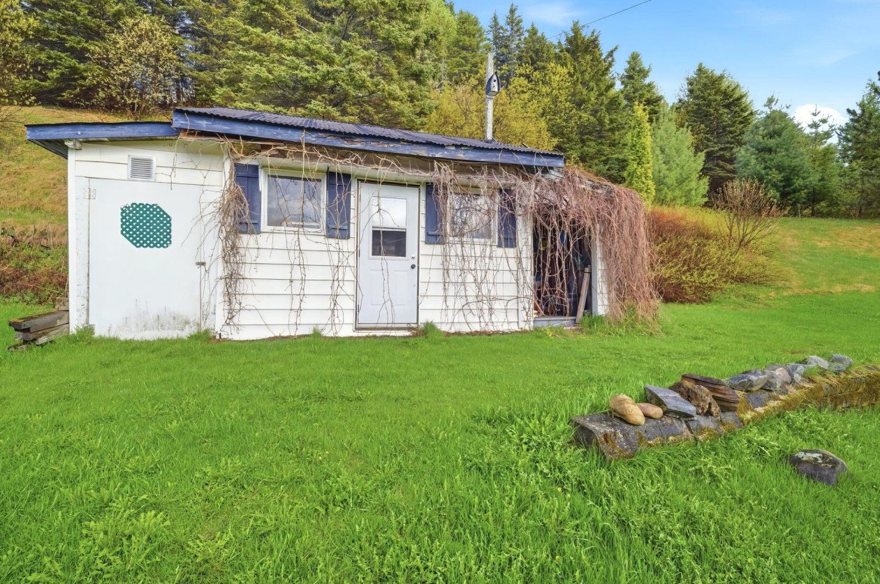 Extérieur — 3745 - 3747, Ch. St-Louis, Saguenay (La Baie), G7B0C6, Saguenay (La Baie)