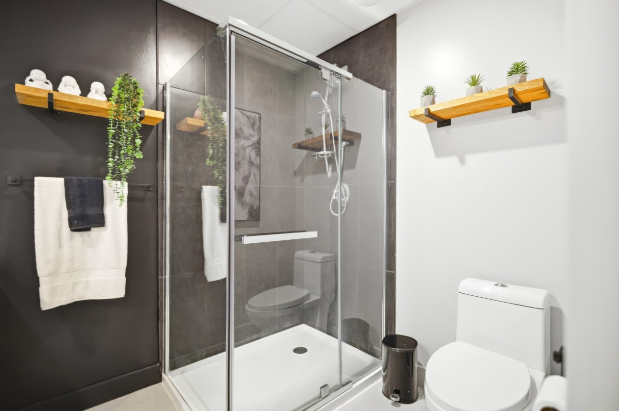 Salle de bains — 3360, Rue St-Dominique, Saguenay (Jonquière), G8A2M3, Saguenay (Jonquière)