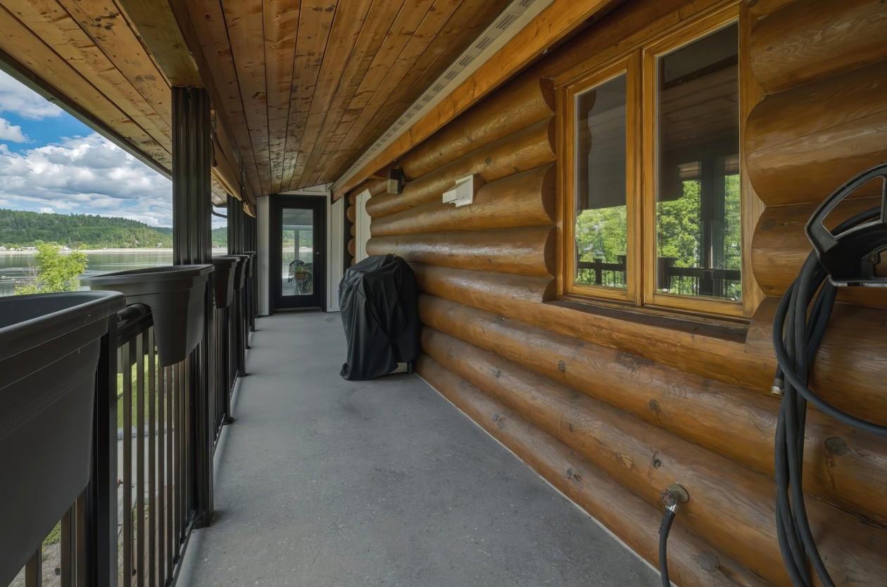 Balcon — 1999, Ch. des Villas, Saguenay (Chicoutimi), G7H5A7, Saguenay (Chicoutimi)