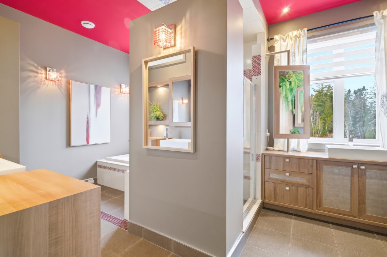 Salle de bains — 3360, Rue St-Dominique, Saguenay (Jonquière), G8A2M3, Saguenay (Jonquière)
