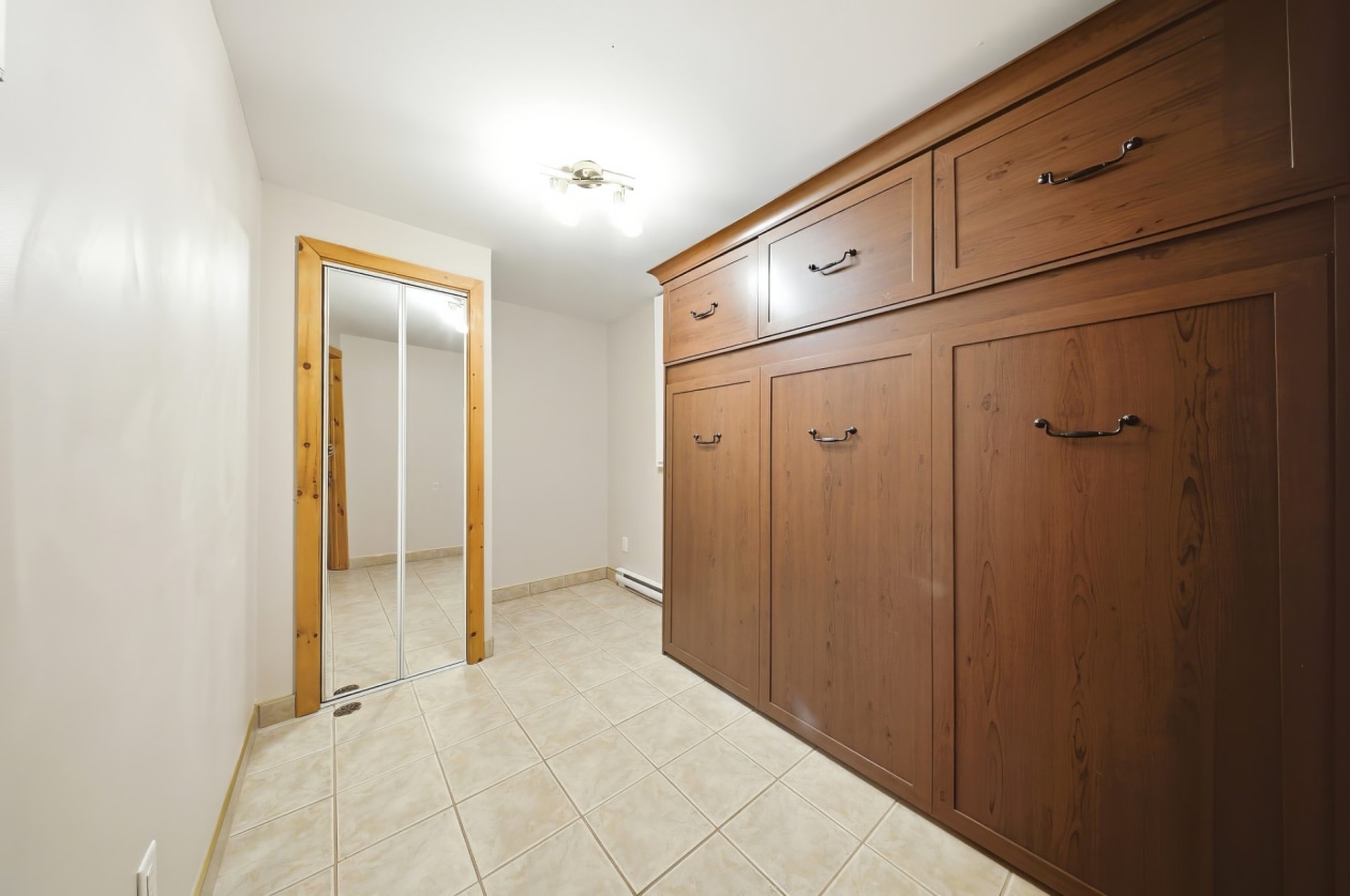 Rangement — 1999, Ch. des Villas, Saguenay (Chicoutimi), G7H5A7, Saguenay (Chicoutimi)