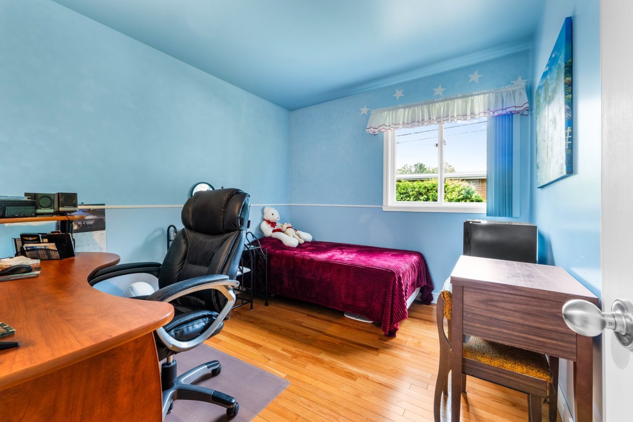 Chambre à coucher — 1123, Rue Vianney, Blainville, J7C2V8, Blainville