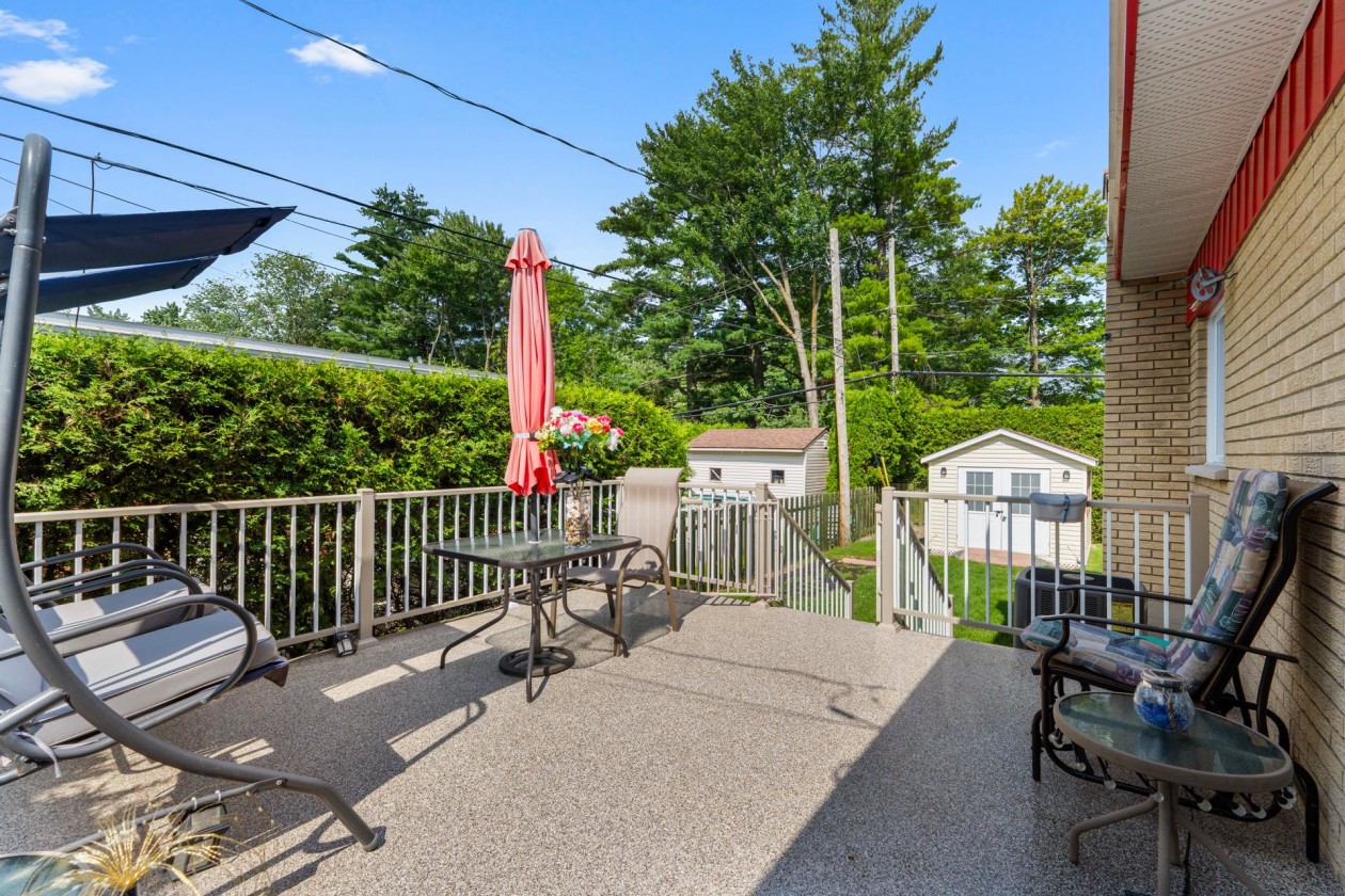 Terrasse — 1123, Rue Vianney, Blainville, J7C2V8, Blainville
