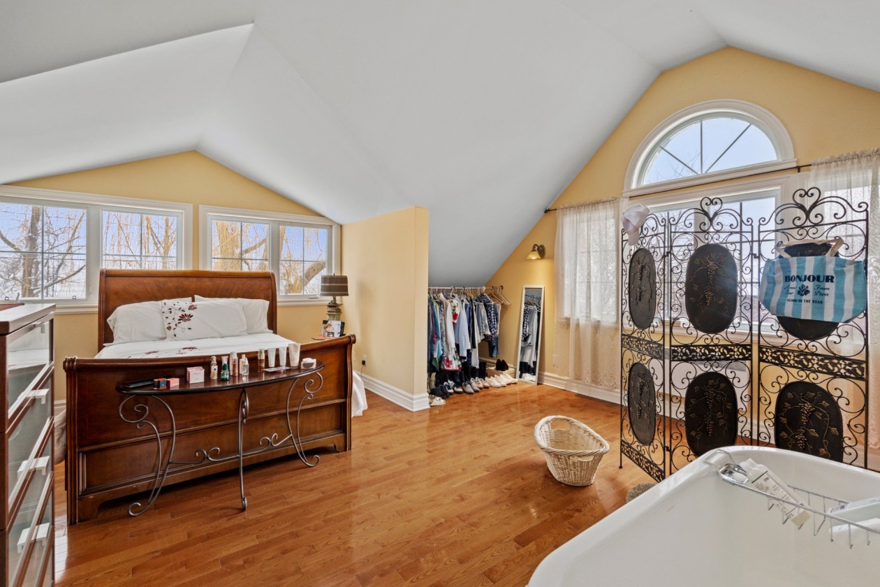 Chambre à coucher principale — 128, Ch. du Vieux-Moulin, Notre-Dame-de-l'Île-Perrot, J7M3M3, Notre-Dame-de-l'Île-Perrot