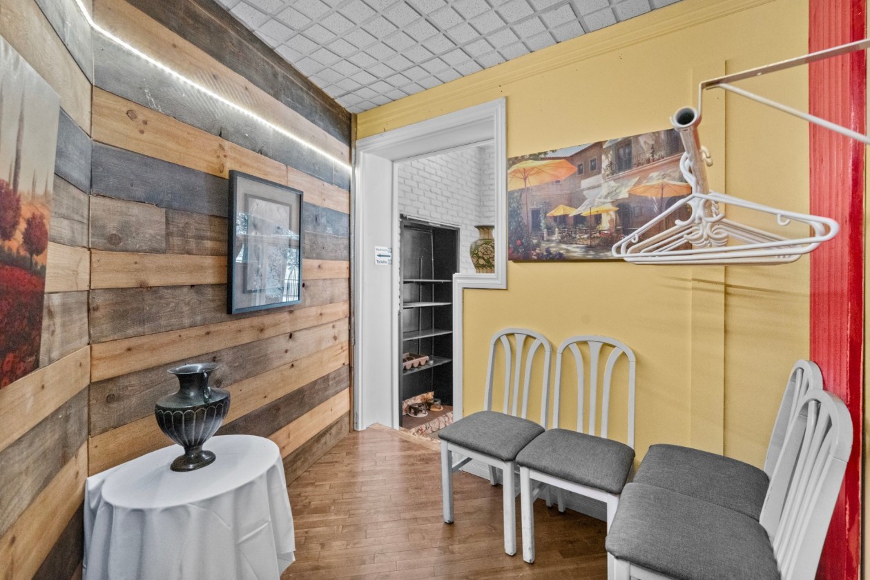 Hall d'entrée — 94, Rue Ste-Anne, Sainte-Anne-de-Bellevue, H9X1L8, Sainte-Anne-de-Bellevue