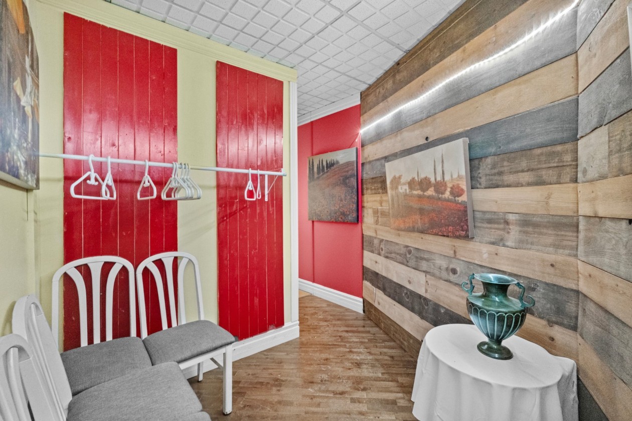 Hall d'entrée — 94, Rue Ste-Anne, Sainte-Anne-de-Bellevue, H9X1L8, Sainte-Anne-de-Bellevue