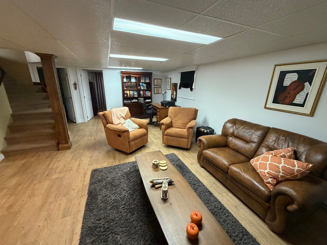 Salle familiale — 344, Rue Racine-sur-le-Lac, Dolbeau-Mistassini, G8L5V2, Dolbeau-Mistassini