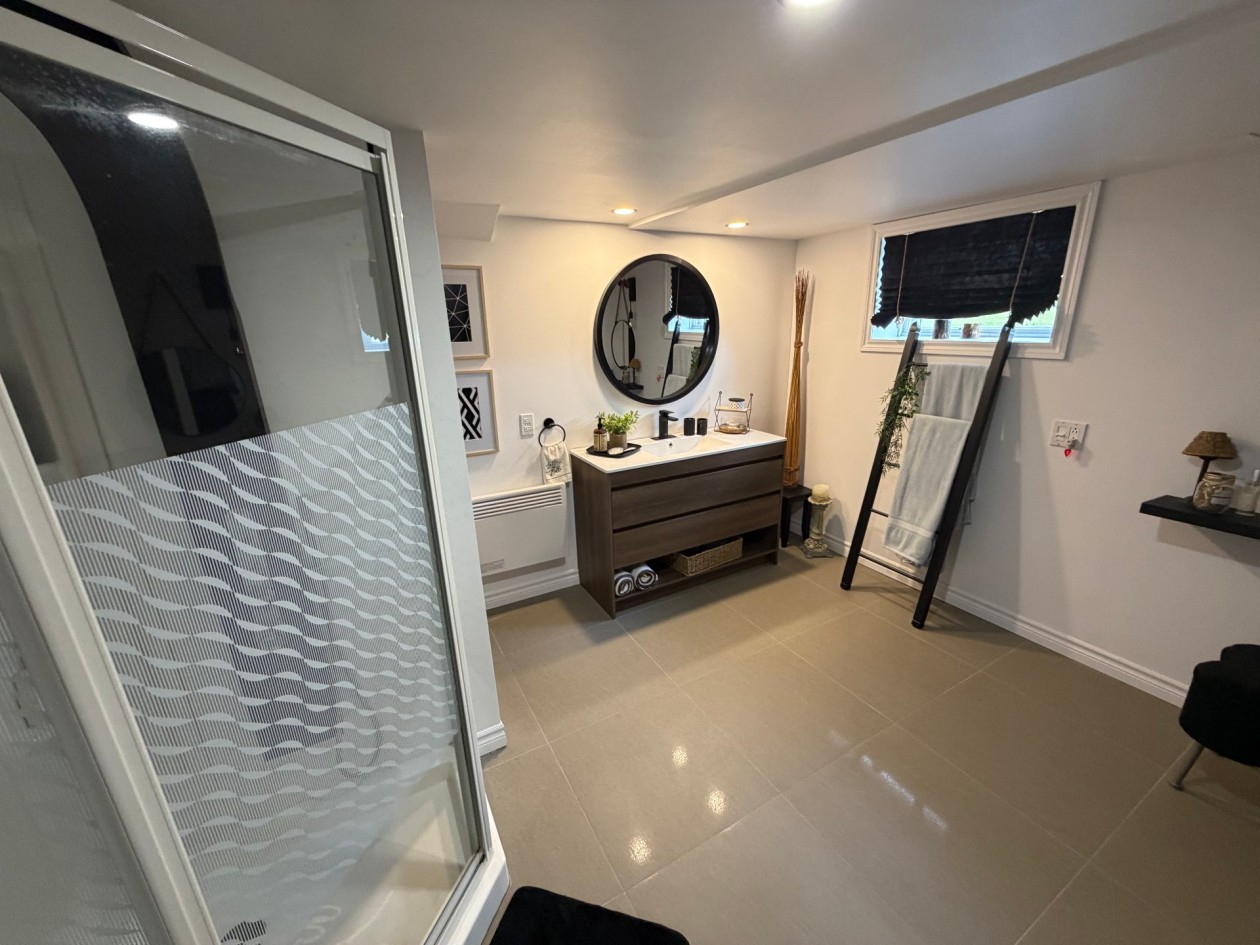 Salle de bains — 344, Rue Racine-sur-le-Lac, Dolbeau-Mistassini, G8L5V2, Dolbeau-Mistassini