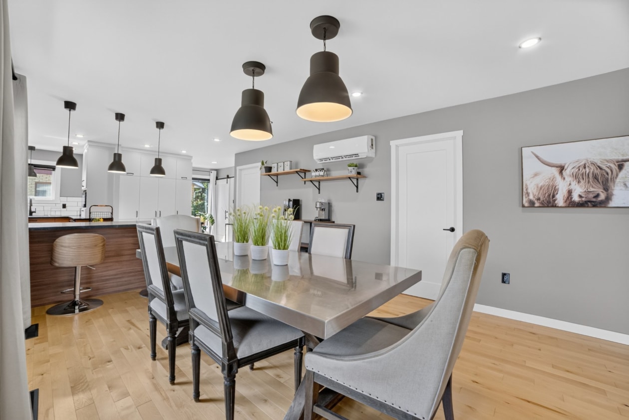 Salle à manger — 395, Boul. St-Joseph O., Drummondville, J2E1M3, Drummondville