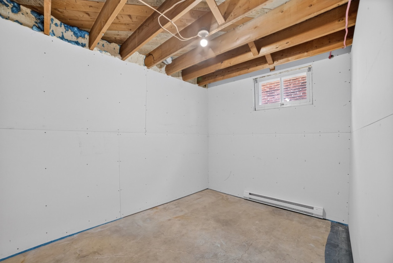 Chambre à coucher — 395, Boul. St-Joseph O., Drummondville, J2E1M3, Drummondville