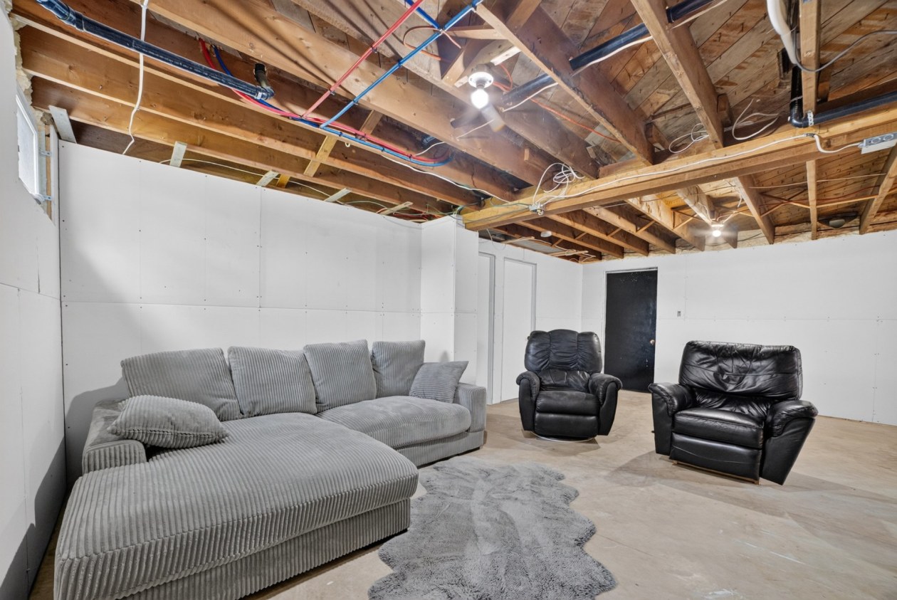 Salle familiale — 395, Boul. St-Joseph O., Drummondville, J2E1M3, Drummondville