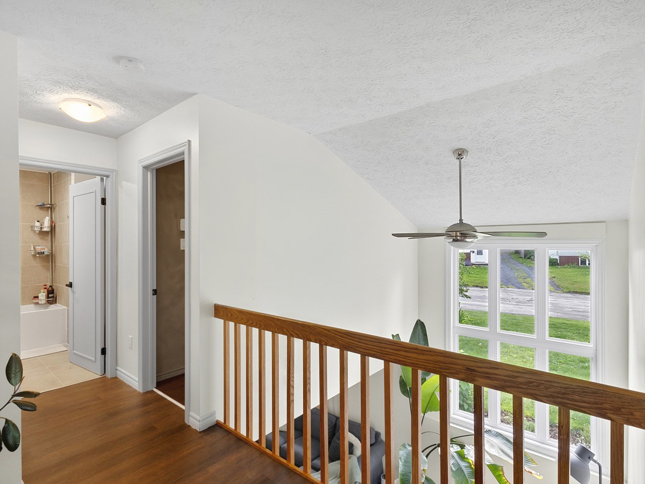 Photo 7 — 35 Place Des Chênes, Windsor, J1S 2S9, Windsor
