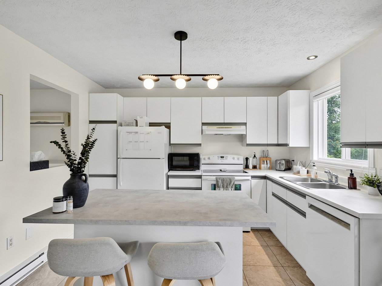 Photo 13 — 35 Place Des Chênes, Windsor, J1S 2S9, Windsor