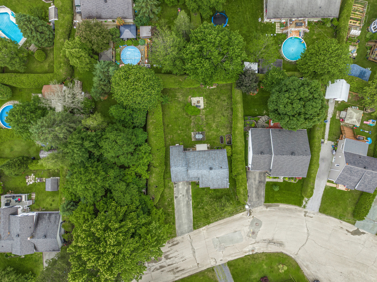 Photo 30 — 35 Place Des Chênes, Windsor, J1S 2S9, Windsor