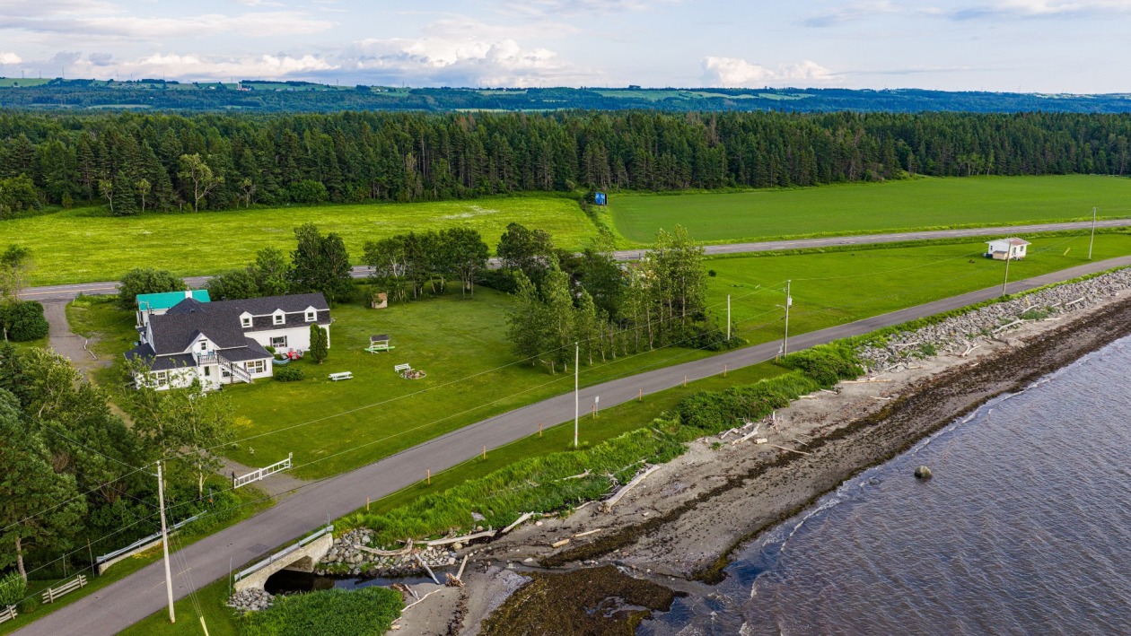 Photo aérienne — 412, Route 132, Grand-Métis, G0J1Z0, Grand-Métis