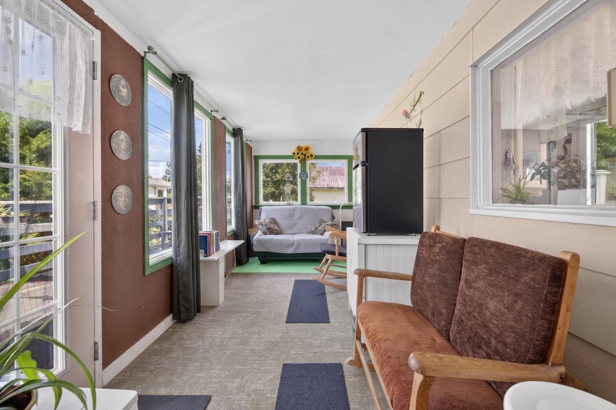 Hall d'entrée — 188, Rue Principale, Esprit-Saint, G0K1A0, Esprit-Saint