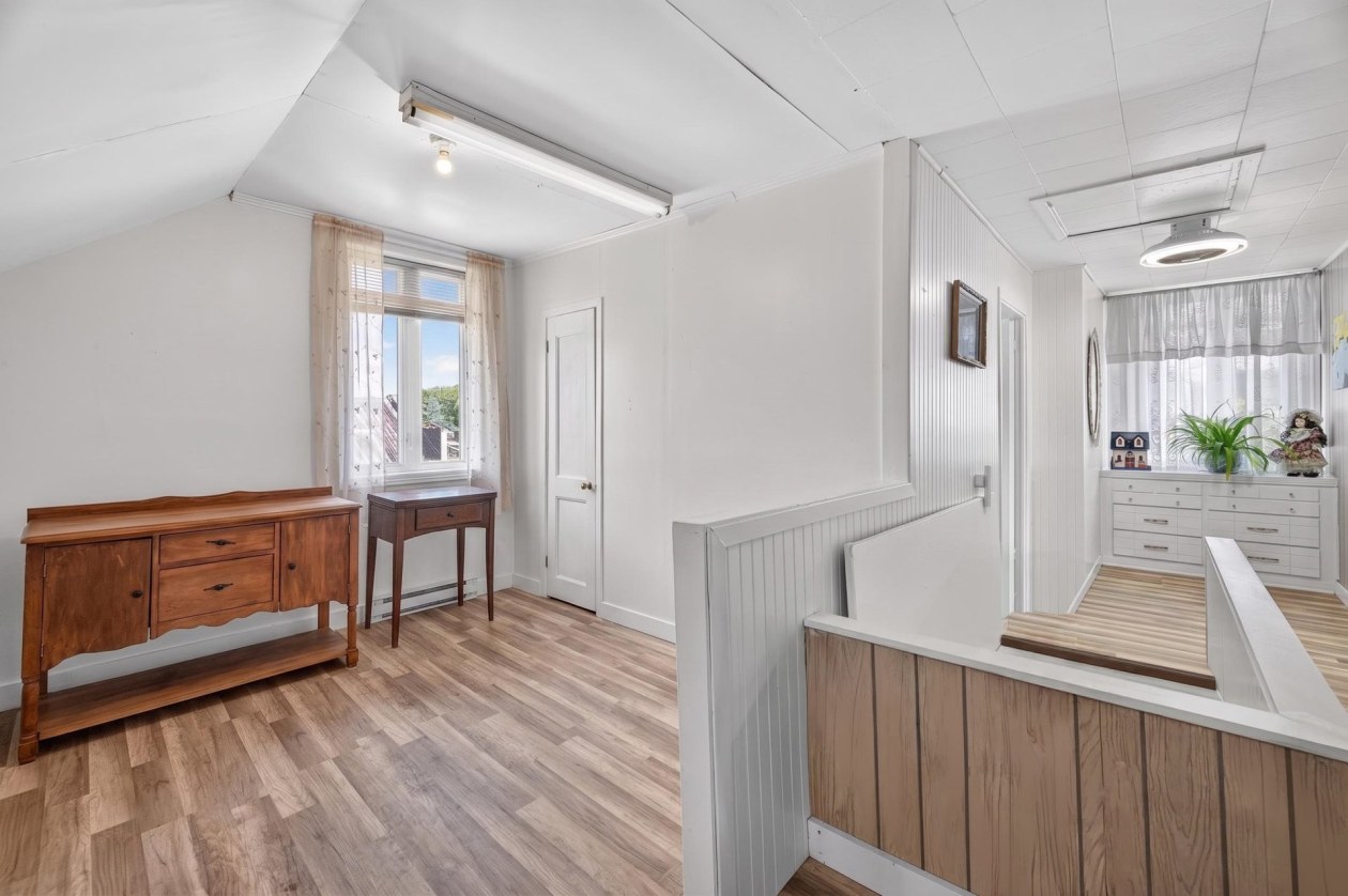 Salle familiale — 188, Rue Principale, Esprit-Saint, G0K1A0, Esprit-Saint