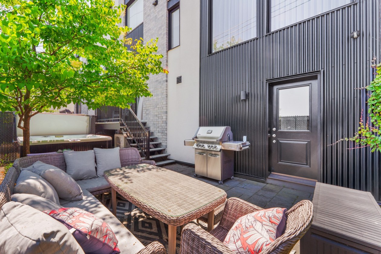 Terrasse — 18211Z, Rue de Brissac, Mirabel, J7J0Y4, Mirabel