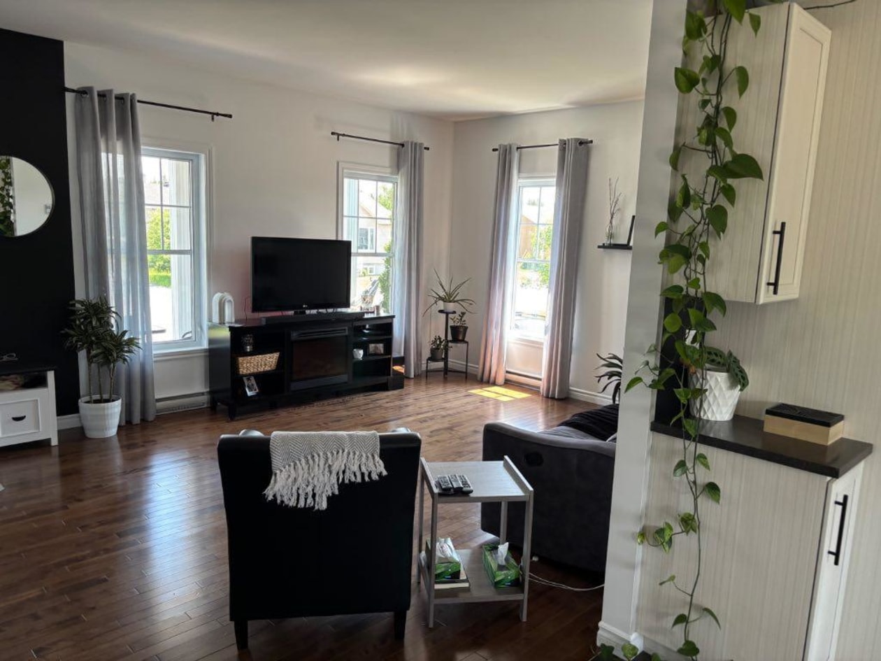 6105-6107 Rue Des Rosiers — photo 2