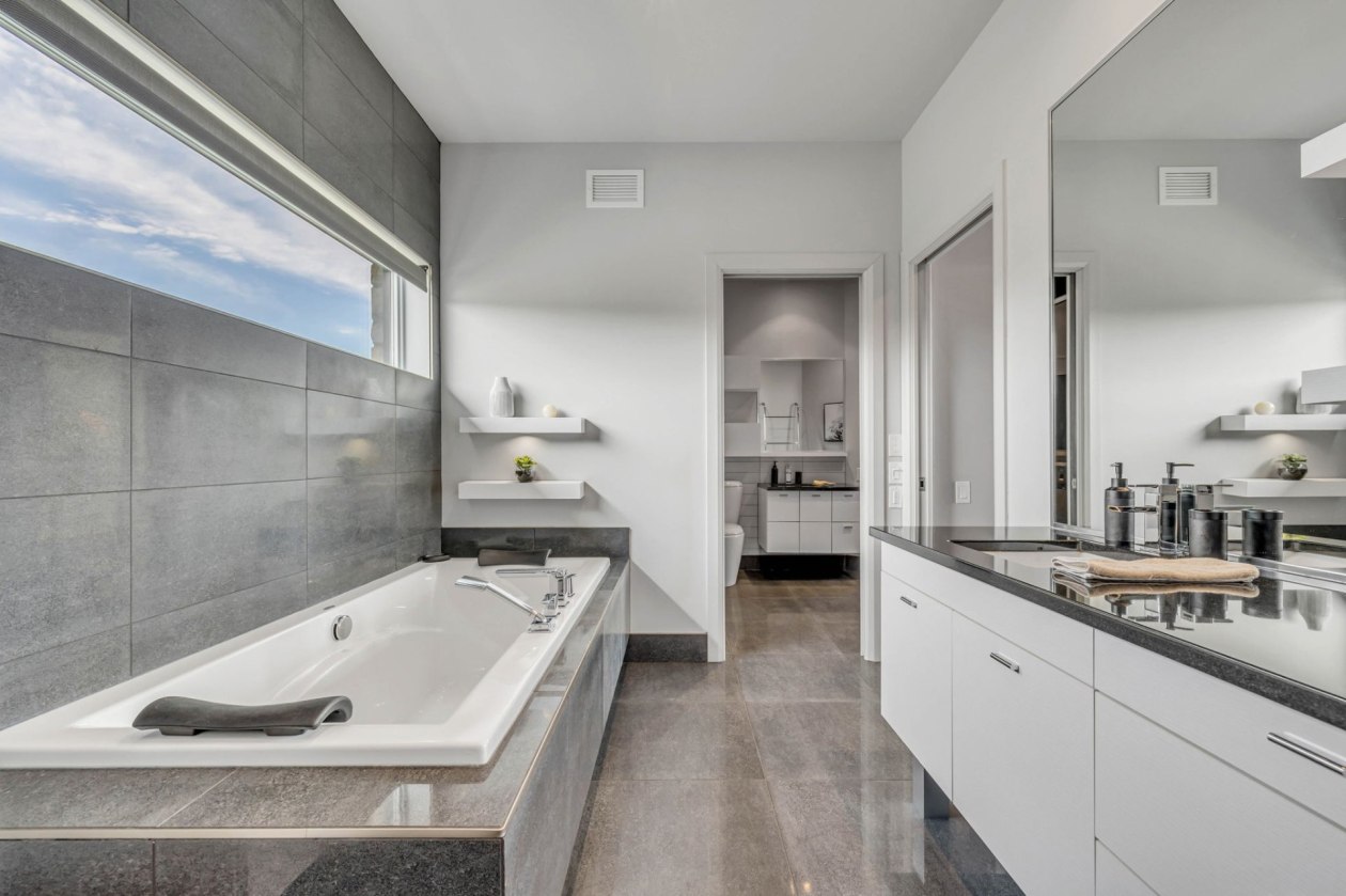Salle de bains — 106, Rue Latouche, Québec (Beauport), G1E0B8, Québec (Beauport)