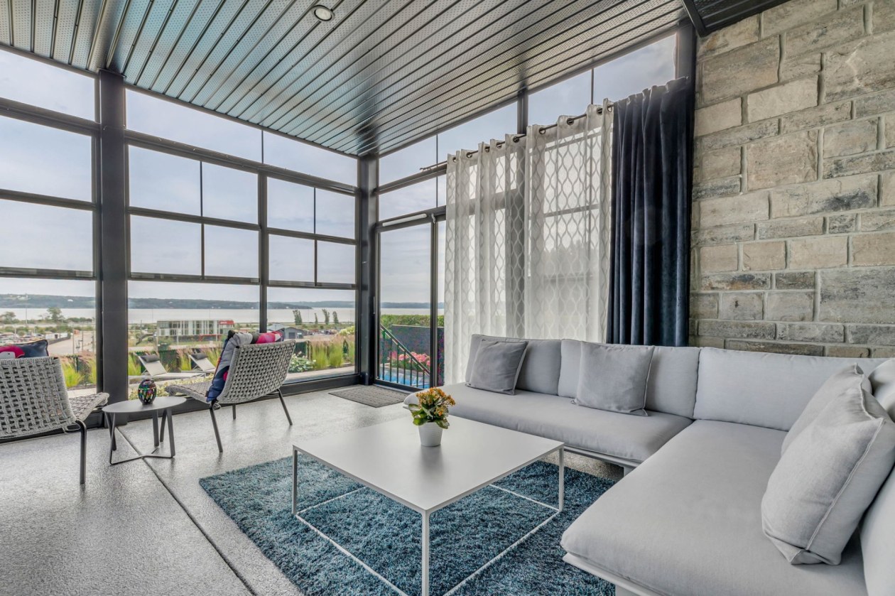 Terrasse — 106, Rue Latouche, Québec (Beauport), G1E0B8, Québec (Beauport)