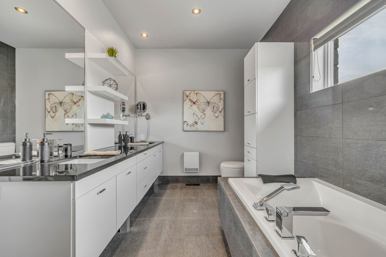 Salle de bains — 106, Rue Latouche, Québec (Beauport), G1E0B8, Québec (Beauport)