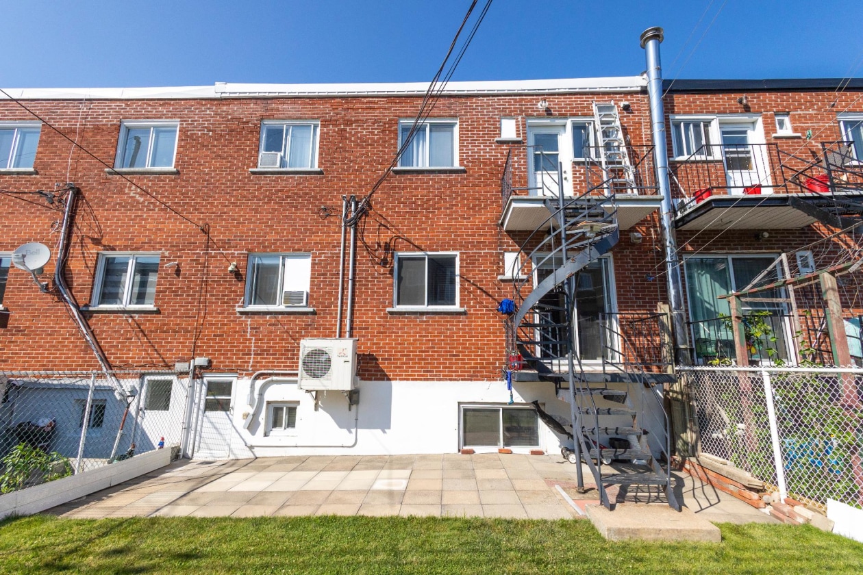 Cour — 2290 - 2292, Rue Lise, Montréal (LaSalle), H8N1M5, Montréal (LaSalle)