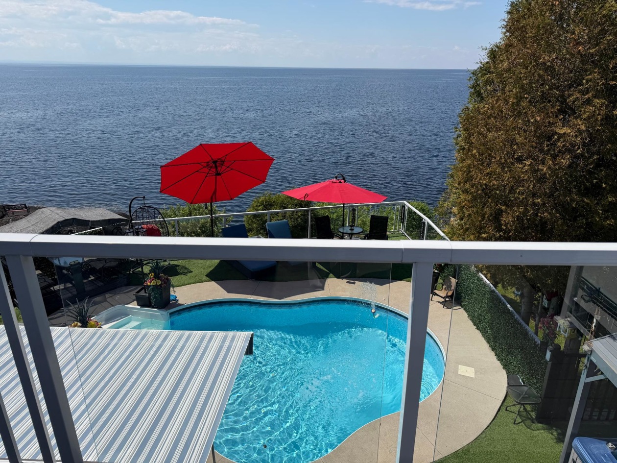 Piscine — 210, Ch. du Four-à-Chaux, Alma, G8B5V3, Alma