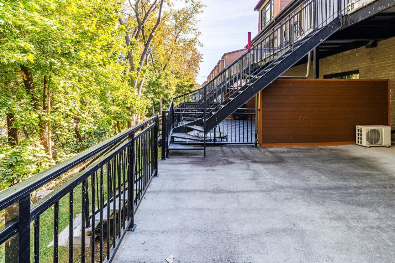 Terrasse — 9740, Rue William-Fleming, Montréal (LaSalle), H8R0C2, Montréal (LaSalle)