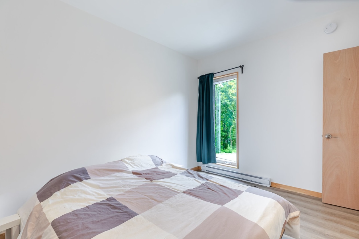 Chambre à coucher principale — 14, Ch. de la Ste-Berthe, Petite-Rivière-Saint-François, G0A2L0, Petite-Rivière-Saint-François